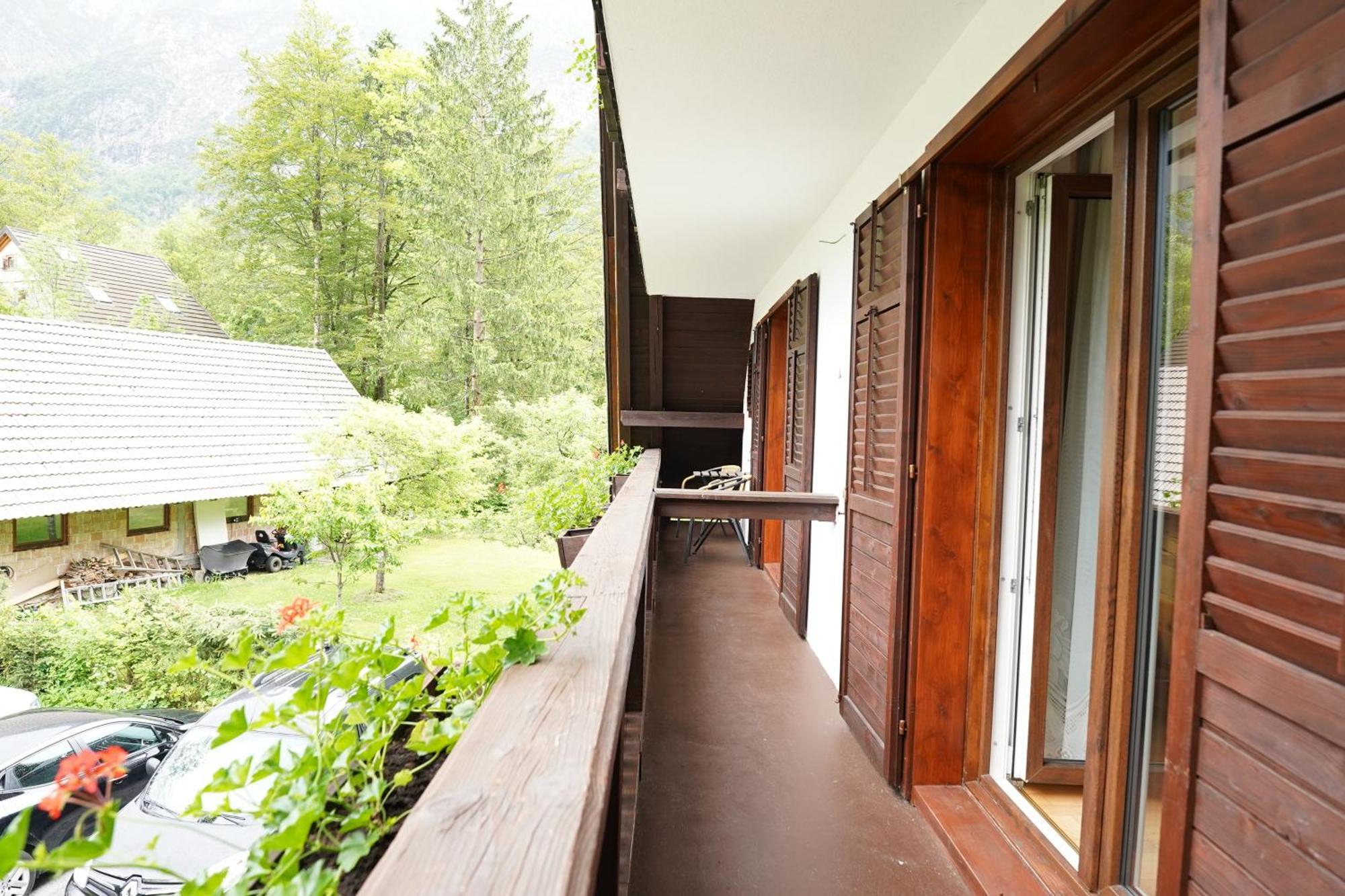 Sobe In Apartmaji Pri Ukcu Bohinj Ngoại thất bức ảnh